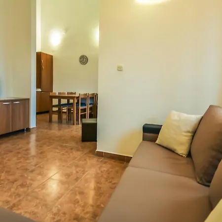 Bonex-9 By Interhome *