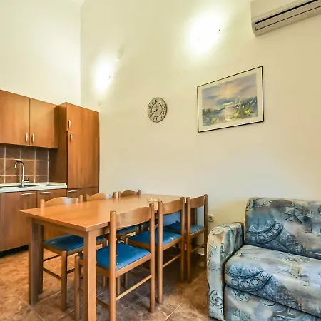 Apartamento Bonex-9 By Interhome Privlaka (Zadar)