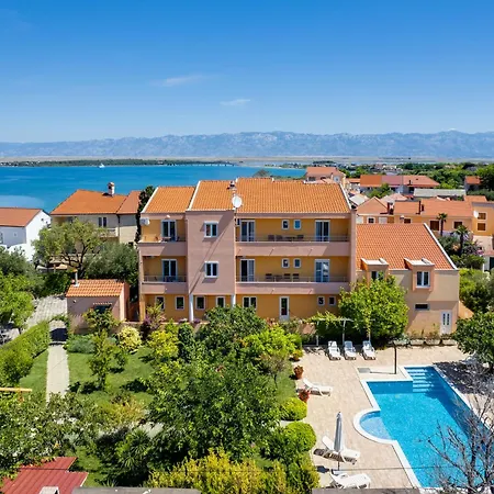 Bonex-9 By Interhome Apartament *